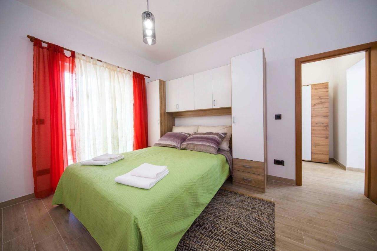 Ve & Ki Apartment Podstrana Exterior foto