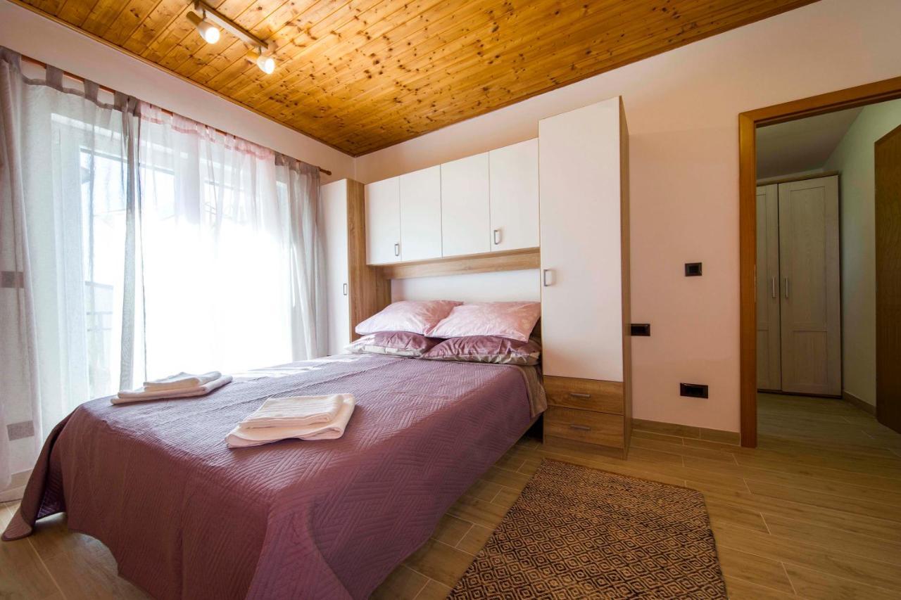 Ve & Ki Apartment Podstrana Exterior foto