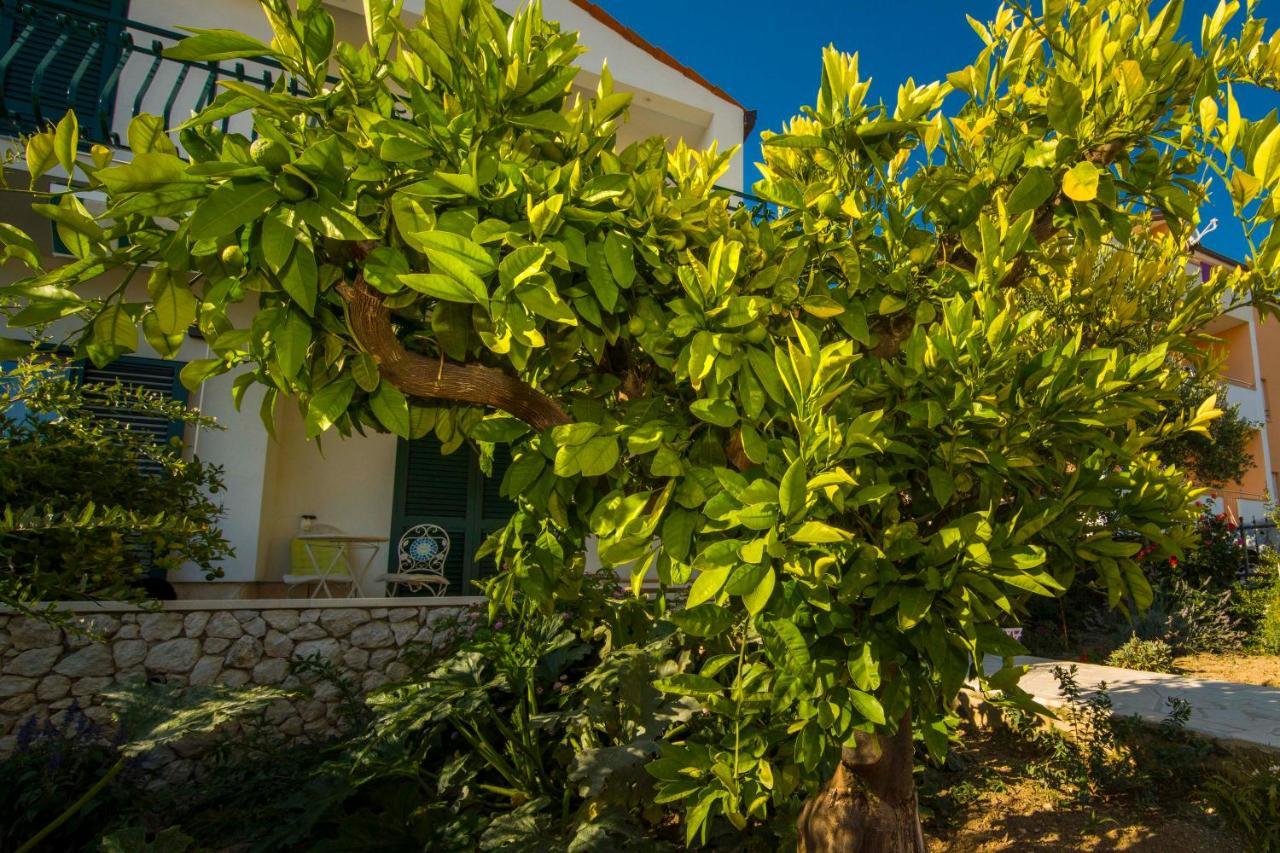 Ve & Ki Apartment Podstrana Exterior foto